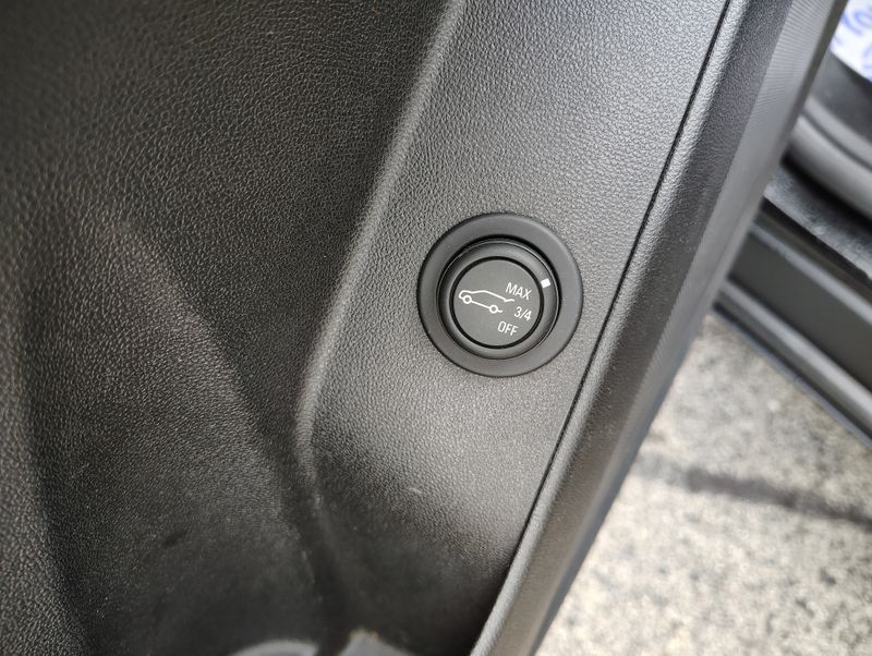 Used 2018 Chevrolet Equinox SUV