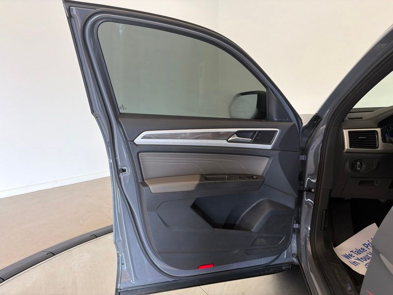 Used 2022 Volkswagen Atlas Cross Sport SUV