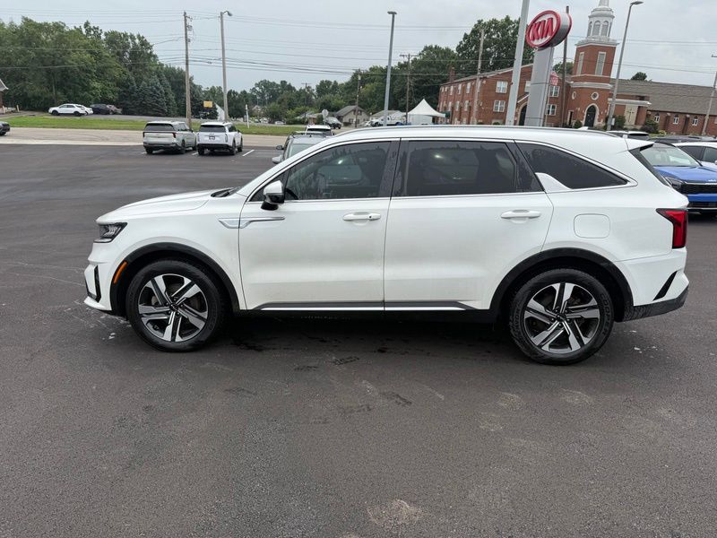 Used 2023 Kia Sorento Hybrid SUV