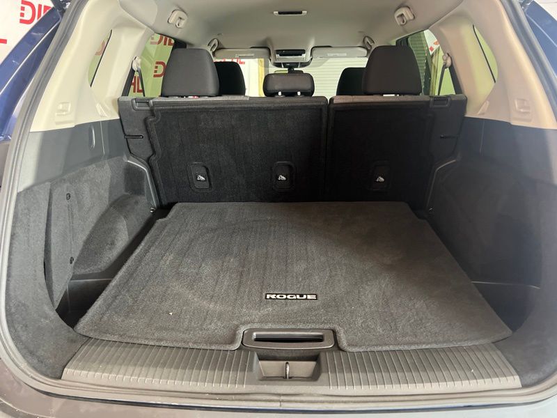 Used 2023 Nissan Rogue SUV