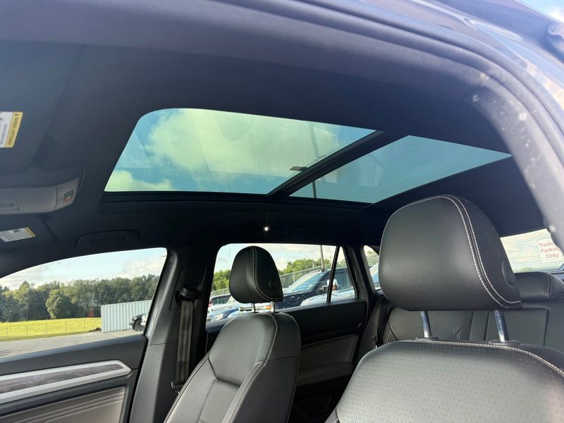 Used 2022 Volkswagen Atlas Cross Sport SUV