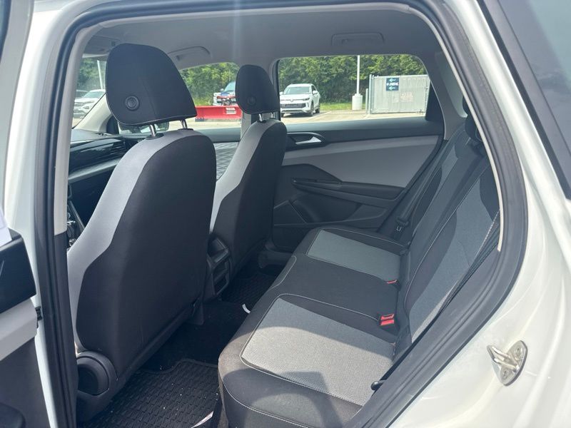 Used 2023 Volkswagen Taos SUV