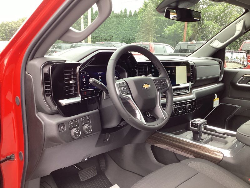 New 2026 Chevrolet Silverado 1500 Truck