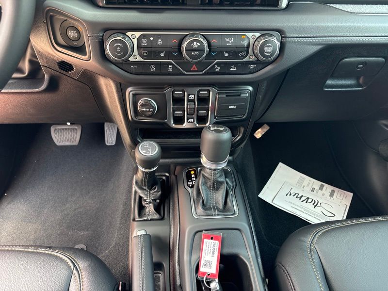 New 2026 Jeep Wrangler SUV