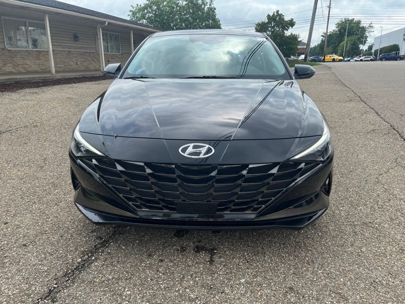 Used 2023 Hyundai Elantra Sedan