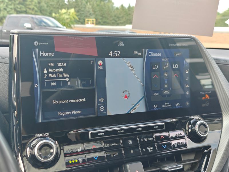 Used 2022 Toyota Highlander SUV