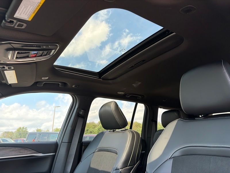 New 2027 Jeep Grand Cherokee SUV