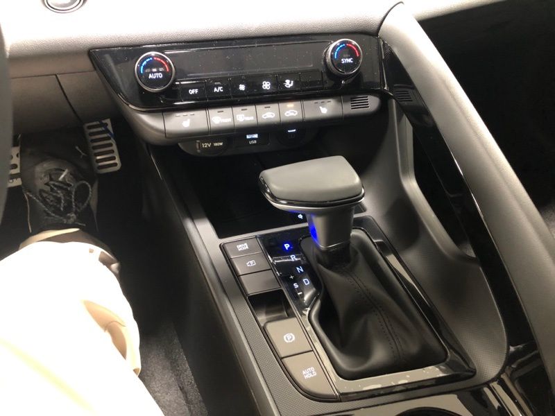 New 2026 Hyundai Elantra Sedan