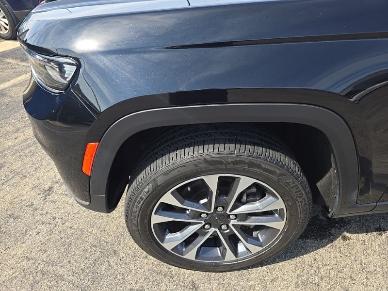 Used 2023 Jeep Grand Cherokee L SUV