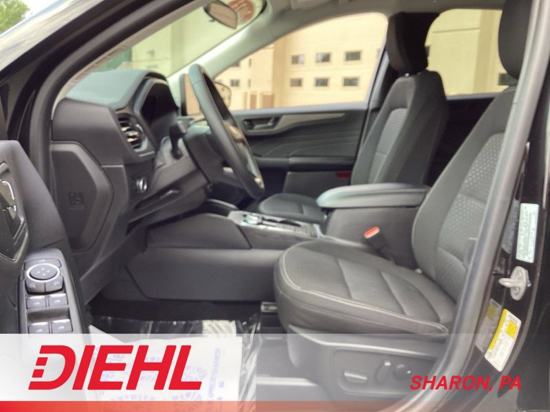 Used 2023 Ford Escape SUV