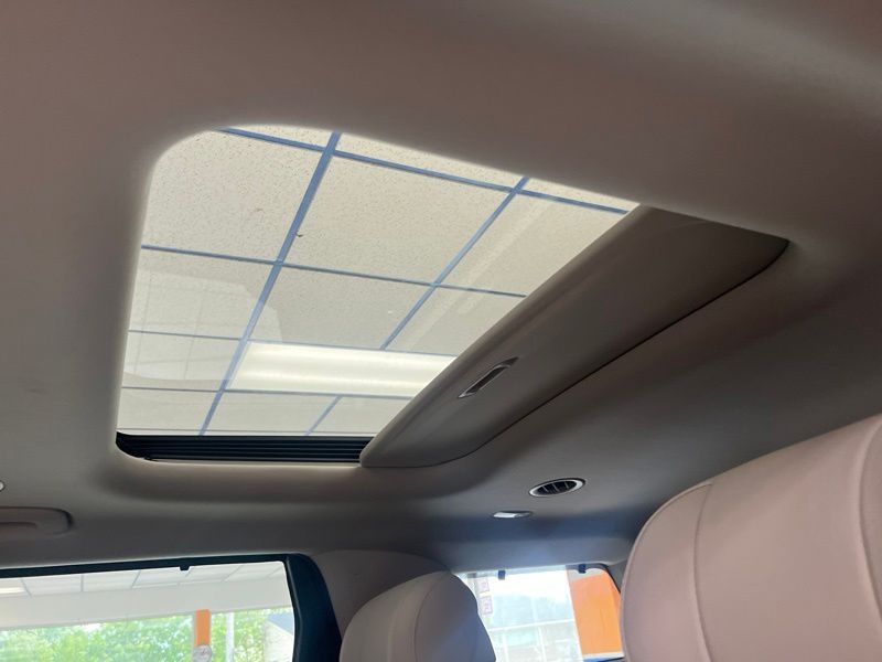 New 2026 Kia Carnival MPV Hybrid Van