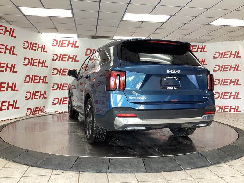 New 2026 Kia Sorento Hybrid SUV