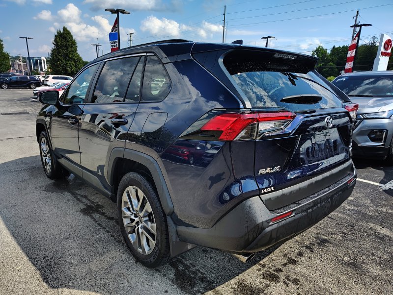 Used 2022 Toyota RAV4 SUV