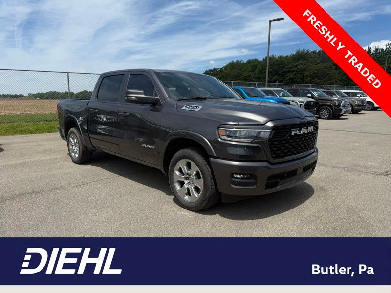 2025 RAM 1500 Big Horn/Lone Star 4x4 Crew Cab 5'7's photo