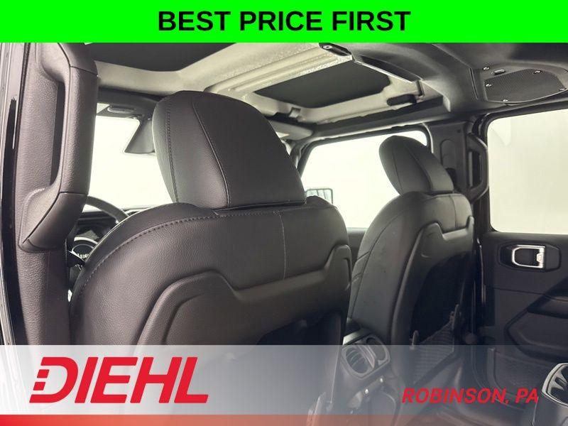 New 2026 Jeep Wrangler SUV