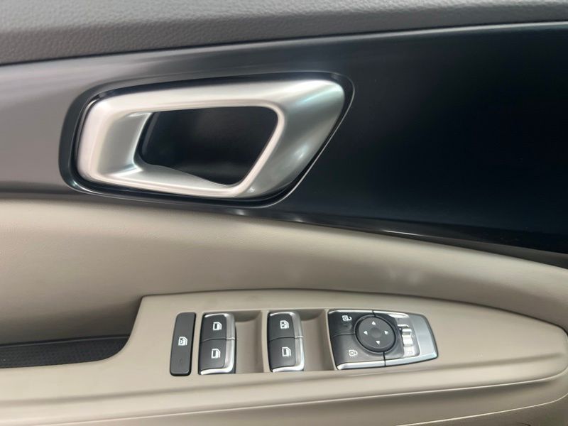 New 2027 Kia Carnival MPV Van