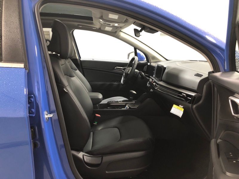 2026 Kia Sportage EX - Photo 14