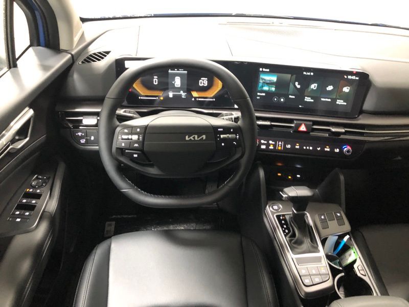 2026 Kia Sportage EX - Photo 29