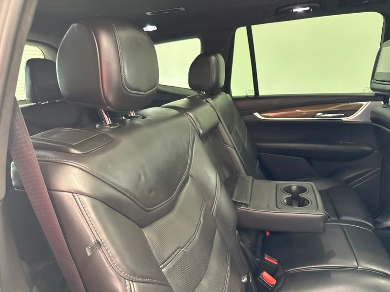 Used 2023 Cadillac XT6 SUV