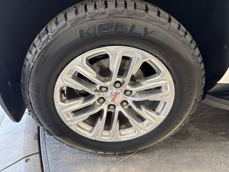 Used 2022 GMC Yukon XL SUV