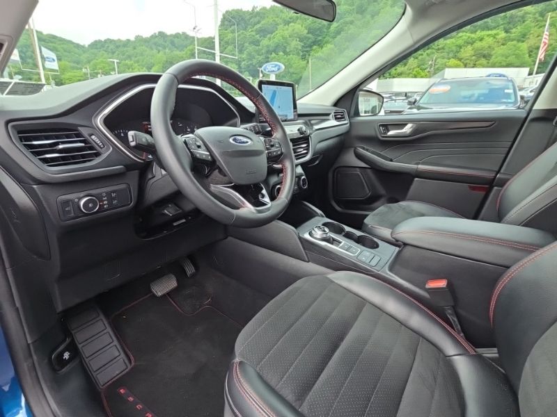 Used 2022 Ford Escape SUV