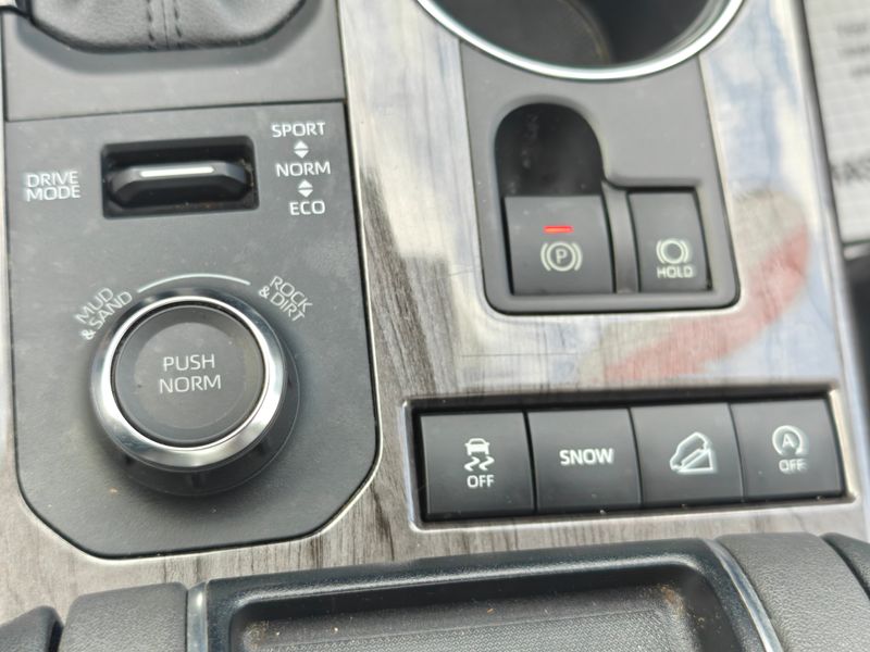 Used 2022 Toyota Highlander SUV