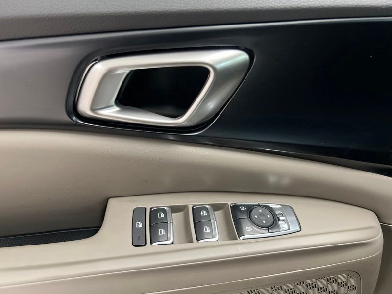 New 2026 Kia Carnival MPV Van