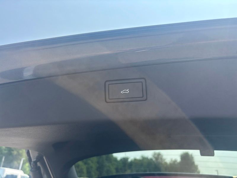 New 2026 Volkswagen Tiguan SUV