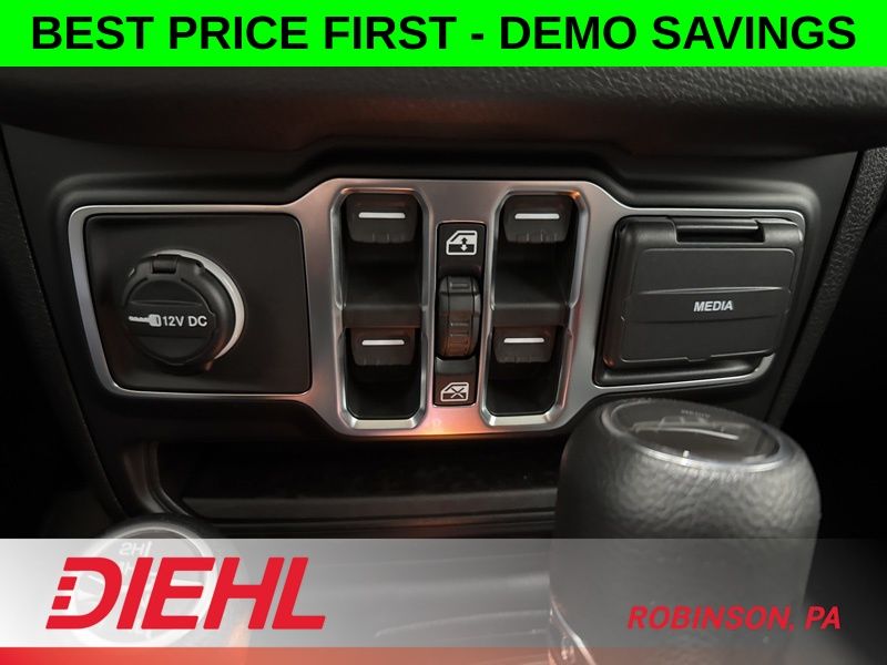 New 2026 Jeep Gladiator Truck