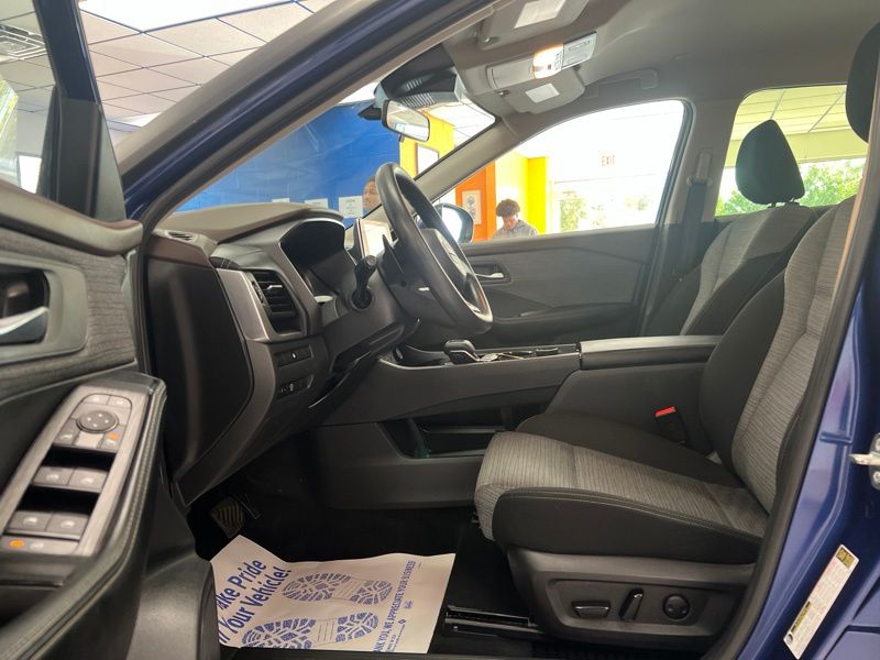 Used 2023 Nissan Rogue SUV