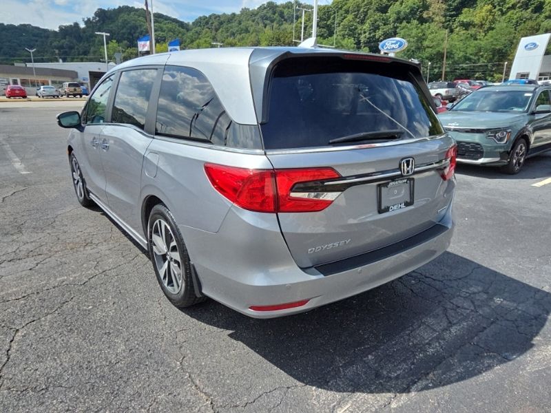 Used 2023 Honda Odyssey Van