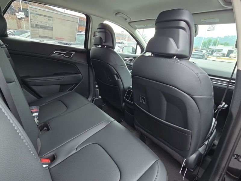 New 2027 Kia Sportage Hybrid SUV