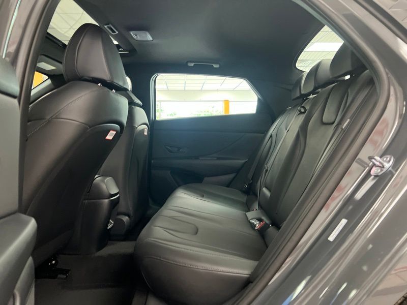 New 2026 Hyundai Elantra Sedan