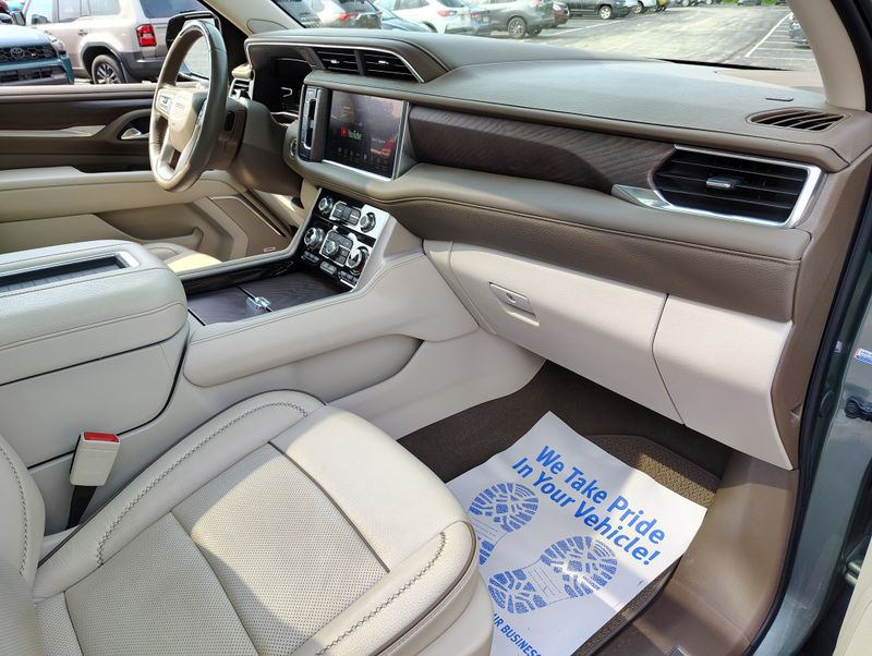 Used 2024 GMC Yukon SUV