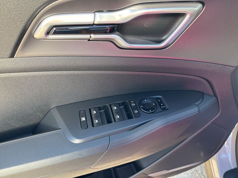New 2026 Kia Sportage Hybrid SUV