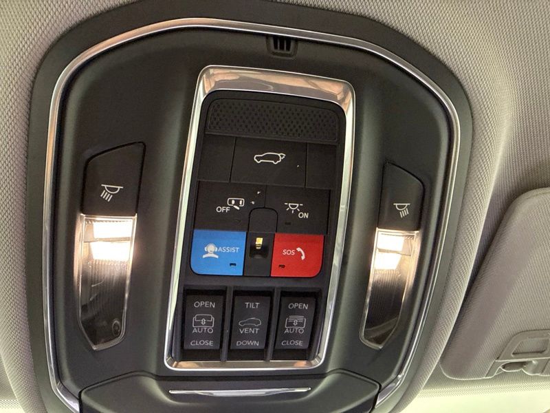 Used 2021 Jeep Grand Cherokee L SUV