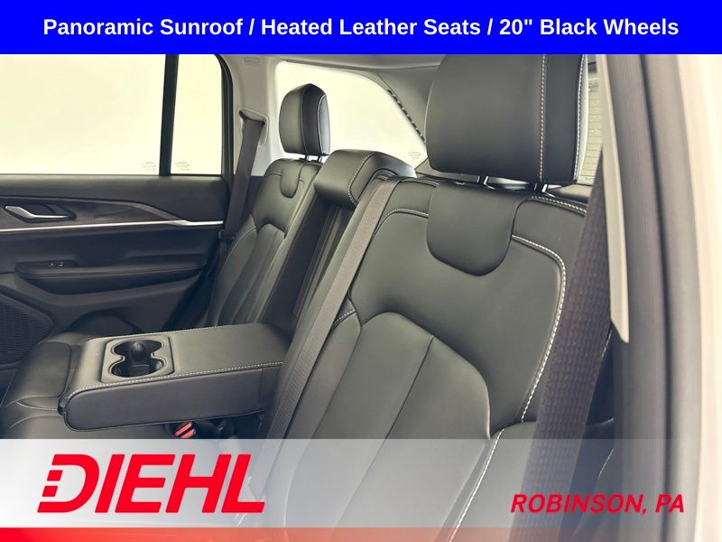 Used 2023 Jeep Grand Cherokee SUV