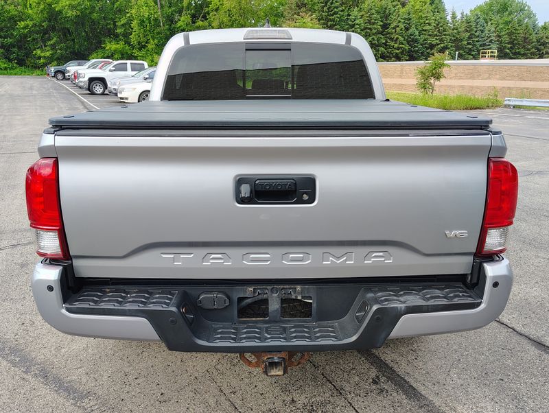 Used 2017 Toyota Tacoma Truck