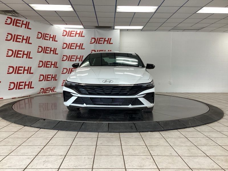 New 2026 Hyundai Elantra Sedan