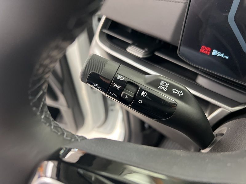 New 2026 Kia Carnival MPV Van