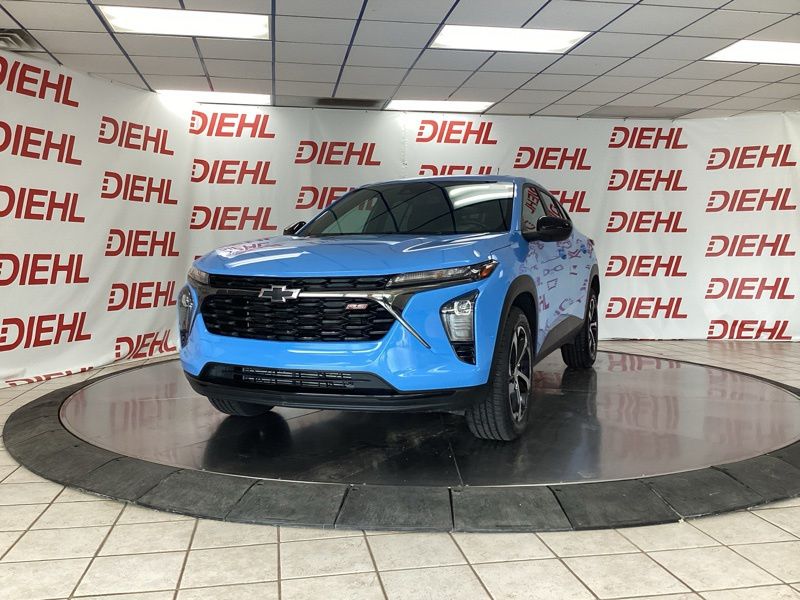 Used 2024 Chevrolet Trax SUV