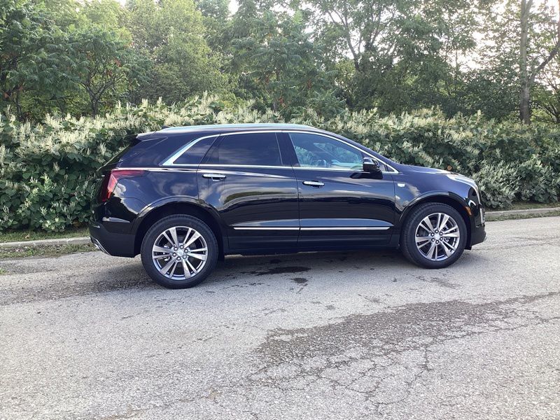 New 2026 Cadillac XT5 SUV