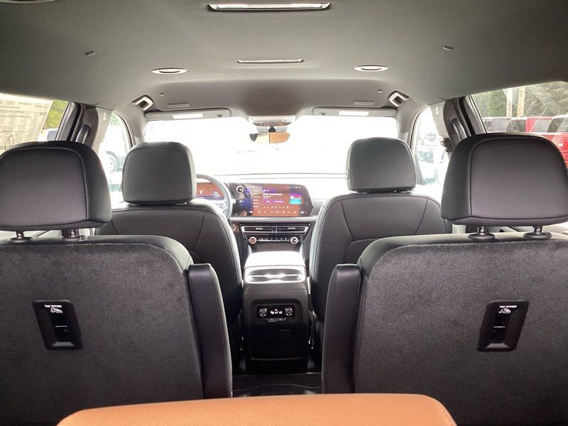 New 2027 Chevrolet Traverse SUV