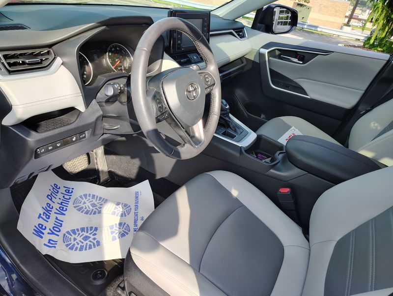 Used 2022 Toyota RAV4 SUV