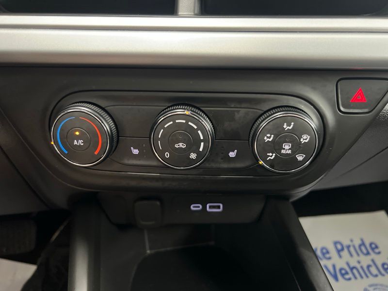 Used 2025 Chevrolet Trax SUV