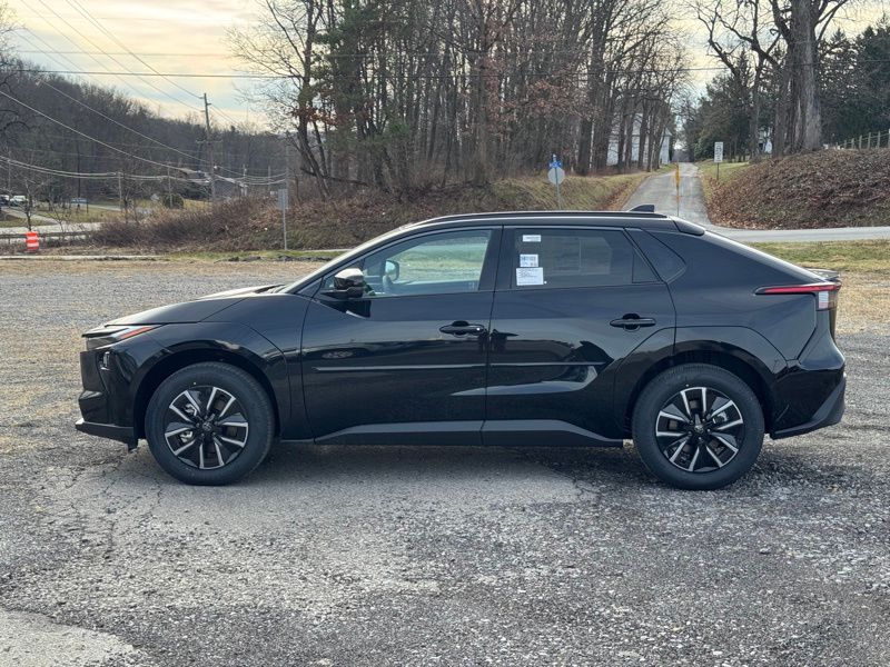 2026 Toyota bZ XLE - Photo 6