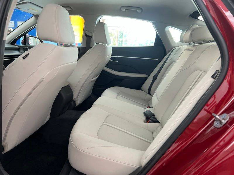 Used 2025 Hyundai Sonata Sedan