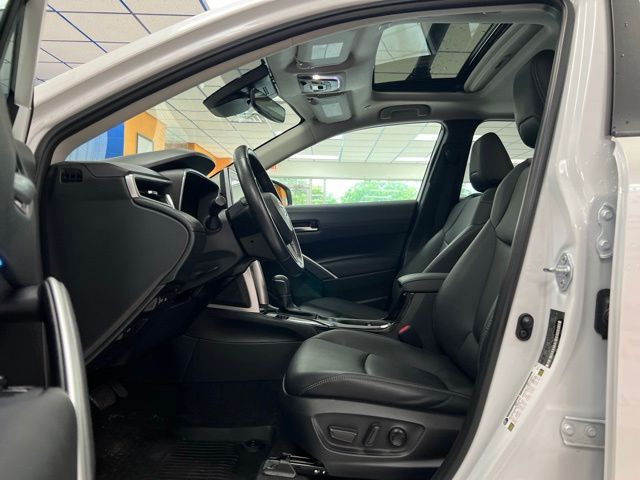 Used 2023 Toyota Corolla Cross SUV
