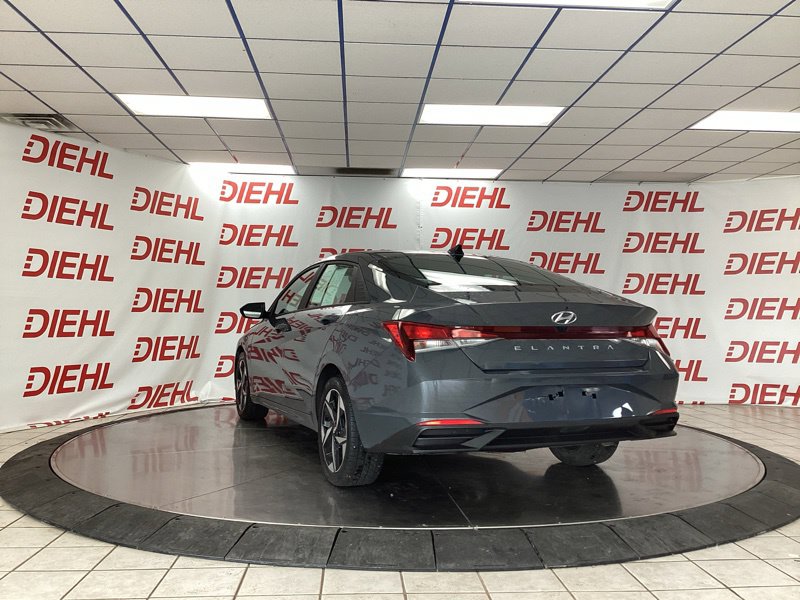 Used 2023 Hyundai Elantra Sedan