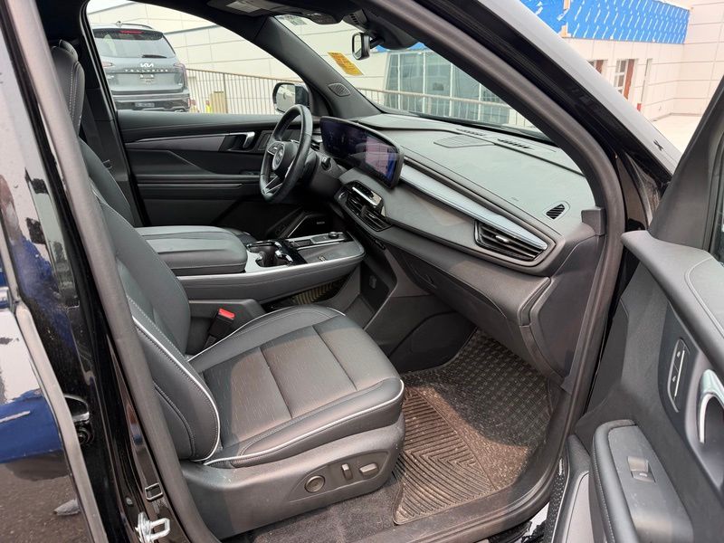 Used 2025 Buick Enclave SUV